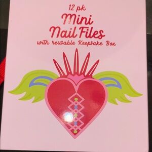Mini Nail Files with Keepsake Box